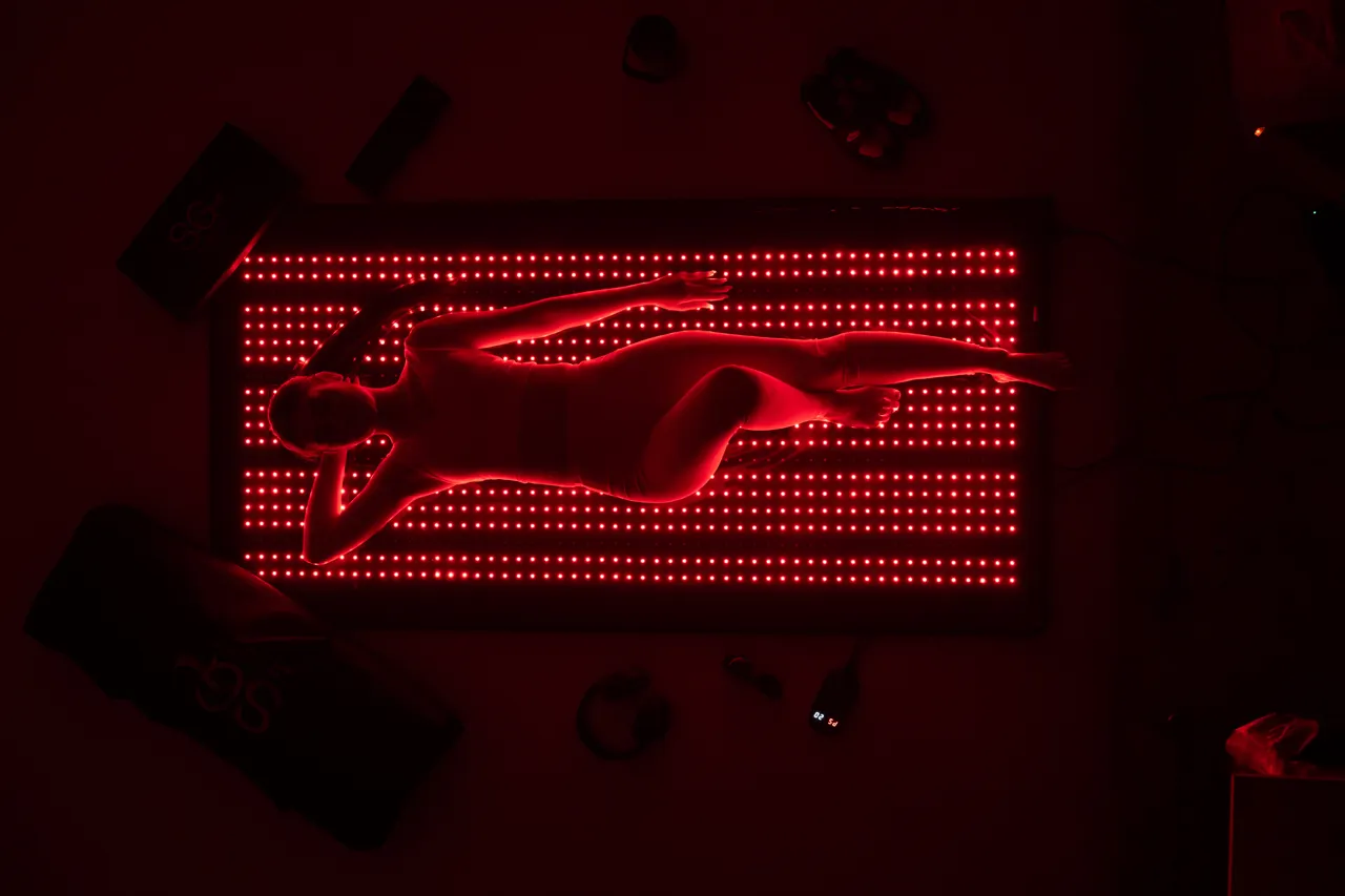 แบนเนอร์ผ้าห่ม SG Red Light Therapy Blanket